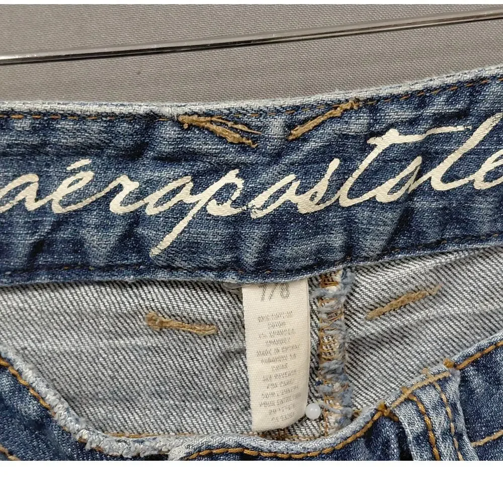 Aeropostale Embroidery Blue Denim Distressed Shorts Women Size 7/8